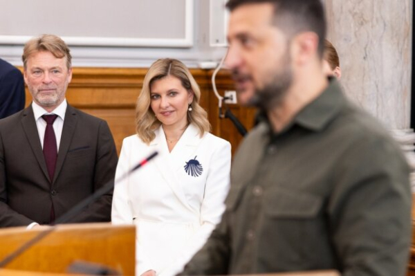 Главное за 7 марта: Зеленская рассказала про парня дочери, украинцам отключают воду, а время переводят Главное за 7 марта: Зеленская рассказала про парня дочери, украинцам отключают воду, а время переводят