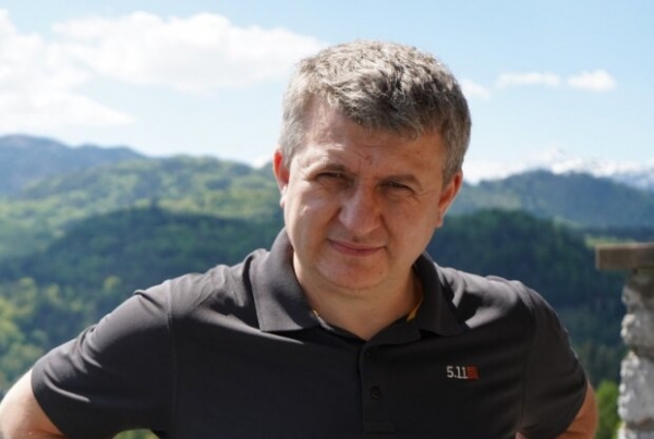 Романенко рассказал, как в Украине "косят бабло" с населения во время карантина – "Тупой пафос оплачивают граждане" Романенко рассказал, как в Украине "косят бабло" с населения во время карантина – "Тупой пафос оплачивают граждане"
