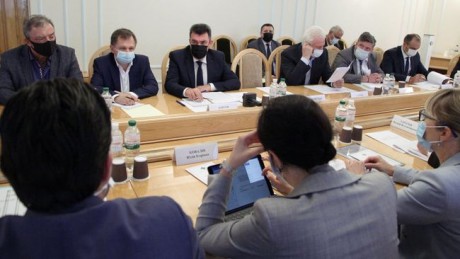 Секретарь СНБО обратил внимание на "критическую ситуацию" в энергетической сфере Секретарь СНБО обратил внимание на "критическую ситуацию" в энергетической сфере