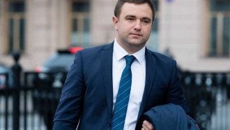 Обрадовался приходу рашистов: против нардепа-коллаборанта открыли дело
Обрадовался приходу рашистов: против нардепа-коллаборанта открыли дело