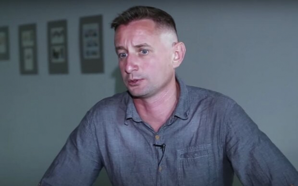 Сергей Жадан и Фагот из ТНМК взяли с собой Валерия Меладзе и удивили анонсом: "Безумный сюрприз" Сергей Жадан и Фагот из ТНМК взяли с собой Валерия Меладзе и удивили анонсом: "Безумный сюрприз"