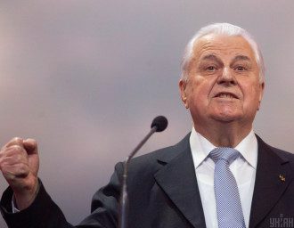 Обострение на Донбассе связано с санкциями против кума Путина - Кравчук
Обострение на Донбассе связано с санкциями против кума Путина - Кравчук