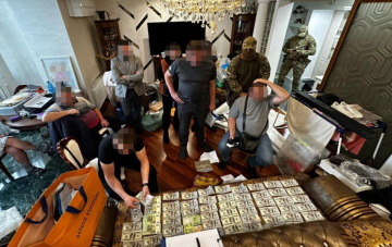 В Хмельницком 50 прокуроров, во главе с областным прокурором Олейником, стали инвалидами: помогла схема "слуги" Крупы