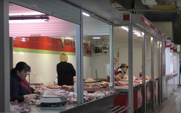 Почти на 42% дороже: украинцам показали новые цены на сало, позволить стало сложнее