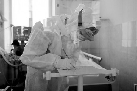 Несмотря на введение во Львове «оранжевой» зоны, местные власти не усиливают карантинные мероприятия Несмотря на введение во Львове «оранжевой» зоны, местные власти не усиливают карантинные мероприятия