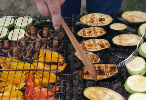 Овощи-гриль с необычным вкусом: три лучших рецепта маринада