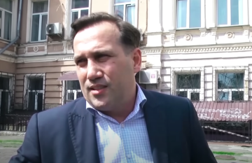 Киевское КП арендует элитную недвижимость за 1 грн: чиновник зарабатывает миллионы, кладя меньше 1% в бюджет Киевское КП арендует элитную недвижимость за 1 грн: чиновник зарабатывает миллионы, кладя меньше 1% в бюджет