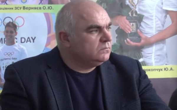 Шикарная жизнь за бюджетные деньги: глава спортивного клуба ВСУ прячет дорогущий автопарк и элитные имения Шикарная жизнь за бюджетные деньги: глава спортивного клуба ВСУ прячет дорогущий автопарк и элитные имения