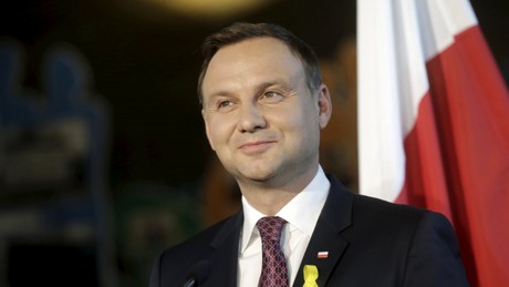Варшава поддерживает высылку Прагой российских дипломатов Варшава поддерживает высылку Прагой российских дипломатов