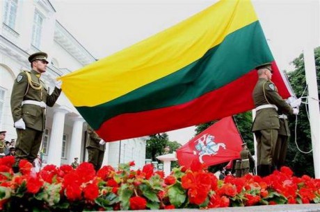 В День защитников свободы Литва собирает средства для украинцев, которые защищают территориальную целостность В День защитников свободы Литва собирает средства для украинцев, которые защищают территориальную целостность