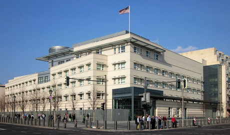 В Германии у двух американских чиновников обнаружили симптомы "гаванского синдрома" В Германии у двух американских чиновников обнаружили симптомы "гаванского синдрома"