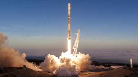 SpaceX осуществила запуск Falcon 9 с рекордным количеством спутников SpaceX осуществила запуск Falcon 9 с рекордным количеством спутников