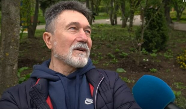 Главное за 4 августа: мобилизация пенсионеров, очередная красотка Дантеса, прилет НЛО и новые правила выезда из Украины Главное за 4 августа: мобилизация пенсионеров, очередная красотка Дантеса, прилет НЛО и новые правила выезда из Украины