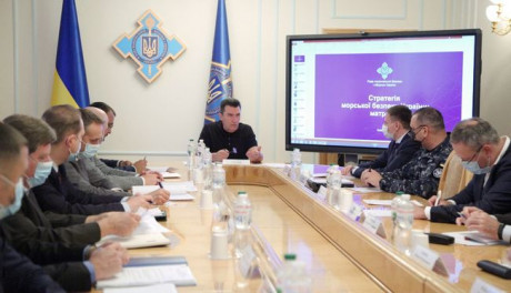 СНБО ввел новые санкции за "выборы" в Крыму и на Донбассе