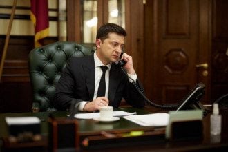 "Ни ЕС через 30 лет, ни НАТО - через 50": Зеленский потребовал от Брюсселя ответа насчет перспектив Украины
"Ни ЕС через 30 лет, ни НАТО - через 50": Зеленский потребовал от Брюсселя ответа насчет перспектив Украины