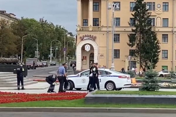 МИД после задержания украинцев в Минске призвал воздержаться от поездок в Беларусь: "Несколько запоздало" МИД после задержания украинцев в Минске призвал воздержаться от поездок в Беларусь: "Несколько запоздало"