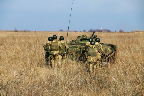 Донбасс пылает от зверства боевиков: оккупанты накрыли защитников Донбасс пылает от зверства боевиков: оккупанты накрыли защитников