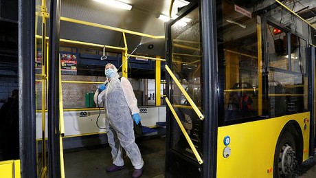 В транспорте не более половины салона, маски и перчатки, - Кличко В транспорте не более половины салона, маски и перчатки, - Кличко