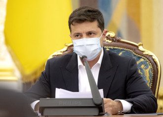 Фракции Верховной Рады выступают против увольнения судей КСУ – журналист
Фракции Верховной Рады выступают против увольнения судей КСУ – журналист