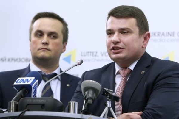 К взятке руководителям НАБУ и САП могли быть причастны работники Офиса генпрокурора: появились подробности
К взятке руководителям НАБУ и САП могли быть причастны работники Офиса генпрокурора: появились подробности