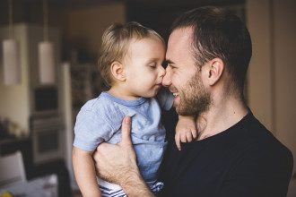 Новоиспеченные отцы получили новую возможность по уходу за ребенком
Новоиспеченные отцы получили новую возможность по уходу за ребенком