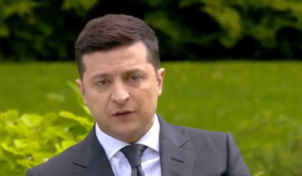 Зеленский высказался о приговоре Порошенко
Зеленский высказался о приговоре Порошенко