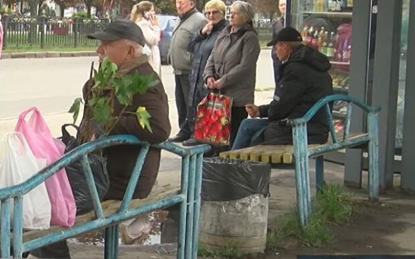 Пенсия – копейки, и те спишут: кому из стариков могут "урезать" выплаты Пенсия – копейки, и те спишут: кому из стариков могут "урезать" выплаты