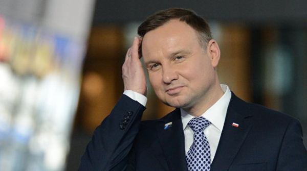 Ахиллесова пята Польши. Как Брюссель вынуждает строптивую Варшаву идти на уступки Ахиллесова пята Польши. Как Брюссель вынуждает строптивую Варшаву идти на уступки