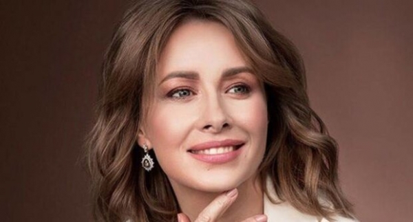 Актриса студии "Квартал 95" Елена Кравец заболела коронавирусной инфекцией
Актриса студии "Квартал 95" Елена Кравец заболела коронавирусной инфекцией