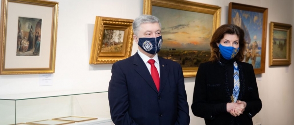 Апелляционный суд отменил арест картин Петра Порошенко
Апелляционный суд отменил арест картин Петра Порошенко
