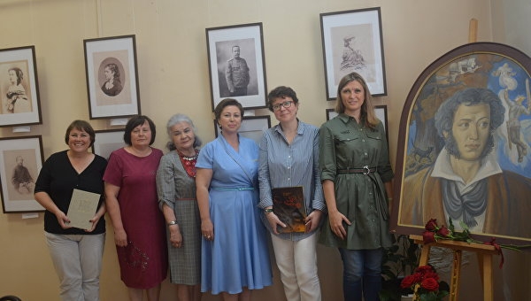 «Арт-Донбасс»: искусство прошлого и настоящего. К Международному дню музеев «Арт-Донбасс»: искусство прошлого и настоящего. К Международному дню музеев