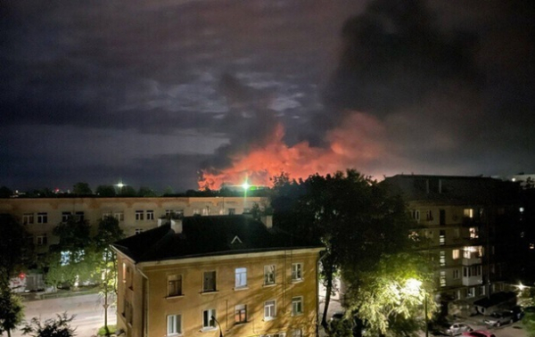 Атака дронов на Псков: появились новые спутниковые снимки аэродрома Атака дронов на Псков: появились новые спутниковые снимки аэродрома