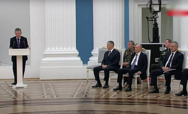 Главное за 21 февраля: фейки росСМИ, развлечения Булитко с дедом и желание Путина о независимости "ЛДНР" Главное за 21 февраля: фейки росСМИ, развлечения Булитко с дедом и желание Путина о независимости "ЛДНР"