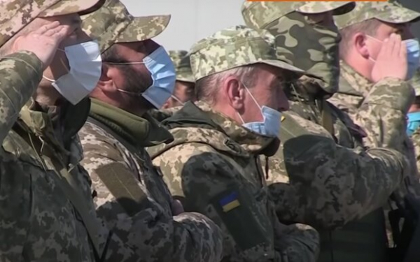 ВСУ призвали украинцев к спокойствию, передав врагу мощный "привет": "Умоются кровью" ВСУ призвали украинцев к спокойствию, передав врагу мощный "привет": "Умоются кровью"