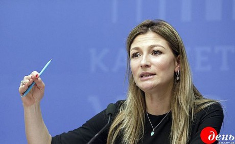 Политическое давление на РФ должно быть сильнее, - Джапарова