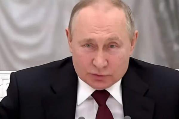 Глава Нацгвардии РФ "потерял" общую границу с Украиной, но нашел с США: "Накачивают оружием, ядерный арсенал" Глава Нацгвардии РФ "потерял" общую границу с Украиной, но нашел с США: "Накачивают оружием, ядерный арсенал"