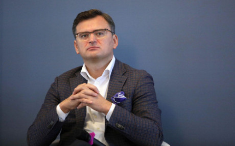Кулеба провел телефонную беседу с новым главой МИД Молдовы Николае Попеску