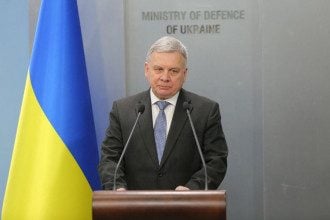 Зеленский согласовал кандидатуру нового министра обороны: СМИ назвали имя
Зеленский согласовал кандидатуру нового министра обороны: СМИ назвали имя