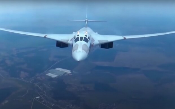 Летчик с оккупированного Крыма сбрасывал бомбы на родную мать, живущую на Полтавщине: "Трудно понять" Летчик с оккупированного Крыма сбрасывал бомбы на родную мать, живущую на Полтавщине: "Трудно понять"