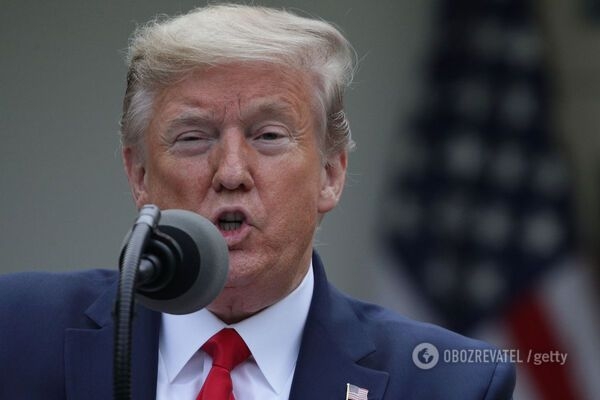 Трамп назвал "силу", которая позволила США пройти пандемию COVID-19
Трамп назвал "силу", которая позволила США пройти пандемию COVID-19