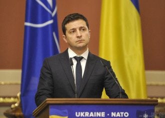 Гарантия не лишиться независимости: Зеленский заявил о безальтернативности курса Украины в НАТО
Гарантия не лишиться независимости: Зеленский заявил о безальтернативности курса Украины в НАТО