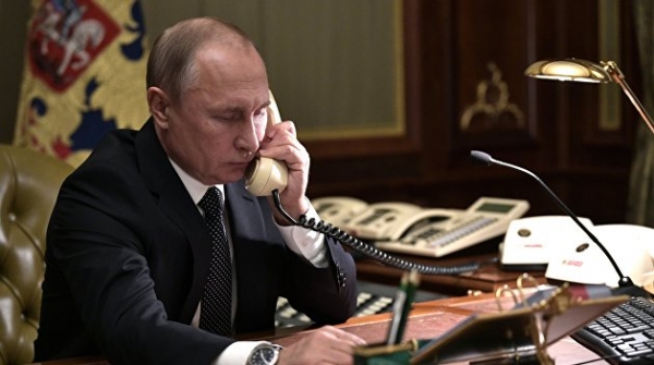 Байден позвонил Путину из-за Украины Байден позвонил Путину из-за Украины