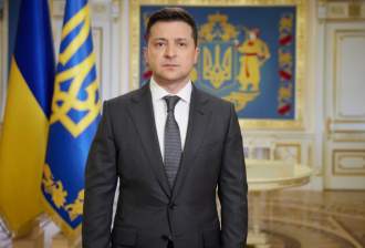 Кто сделает бустерную прививку – получит еще 500 грн: Зеленский пообещал новый бонус за вакцинацию
Кто сделает бустерную прививку – получит еще 500 грн: Зеленский пообещал новый бонус за вакцинацию