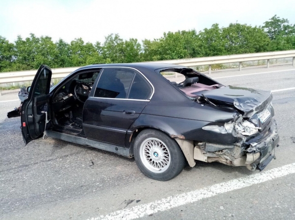 Под Одессой произошло смертельное ДТП: авто отбросило на 100 метров
Под Одессой произошло смертельное ДТП: авто отбросило на 100 метров