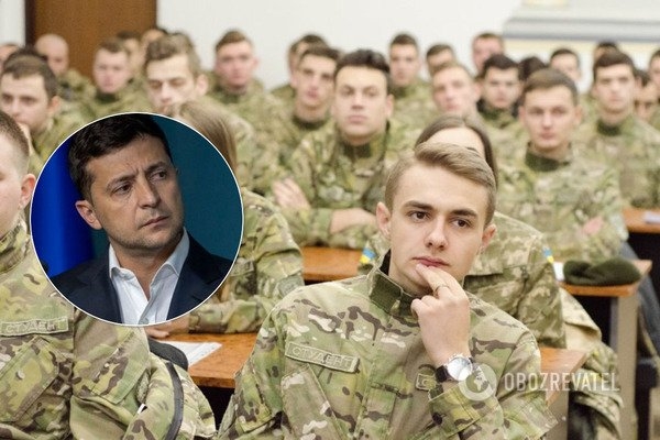 
Зеленский предложил ввести новый вид военной службы в Украине
 