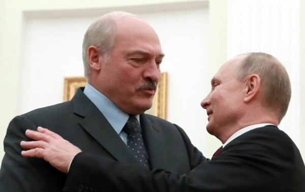 Беларусь поставила РФ по 60 тысяч тонн бензина и дизтоплива - Лукашенко Беларусь поставила РФ по 60 тысяч тонн бензина и дизтоплива - Лукашенко