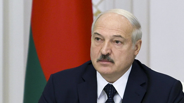 Белоруссия: Лукашенко готов к диалогу, но не с улицей Белоруссия: Лукашенко готов к диалогу, но не с улицей