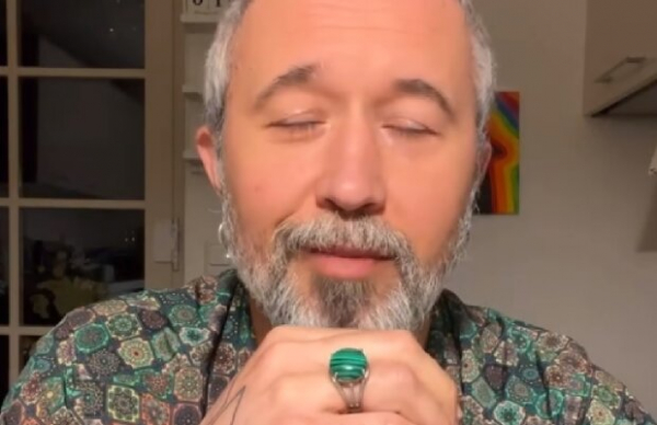 Сергей Бабкин признался в поедании мухоморов для усиления памяти: "Продолжаю погружение" Сергей Бабкин признался в поедании мухоморов для усиления памяти: "Продолжаю погружение"