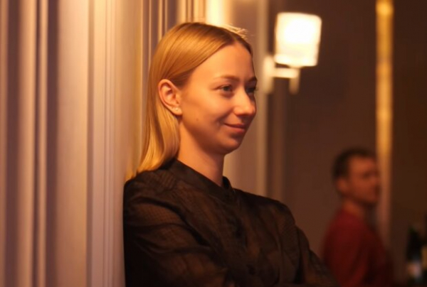 Катя Репяхова забыла все обиды и показала свою настоящую семью: "Знакомьтесь, это Миша"