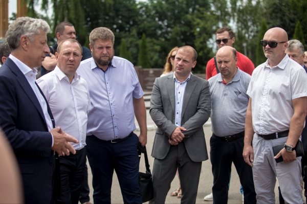 Бойко: Правительство не помогает ни людям, ни бизнесу
Бойко: Правительство не помогает ни людям, ни бизнесу